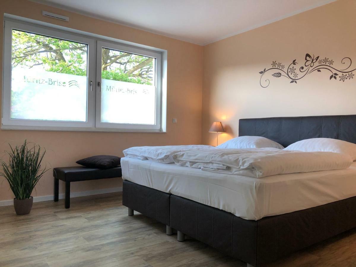 Mueritz-Brise Apartment Waren  Ngoại thất bức ảnh