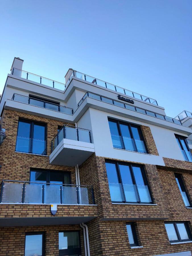 Mueritz-Brise Apartment Waren  Ngoại thất bức ảnh